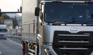 UD Trucks Platooning test 2018